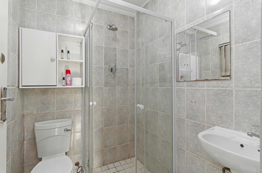 8 Bedroom Property for Sale in Milnerton Ridge Western Cape